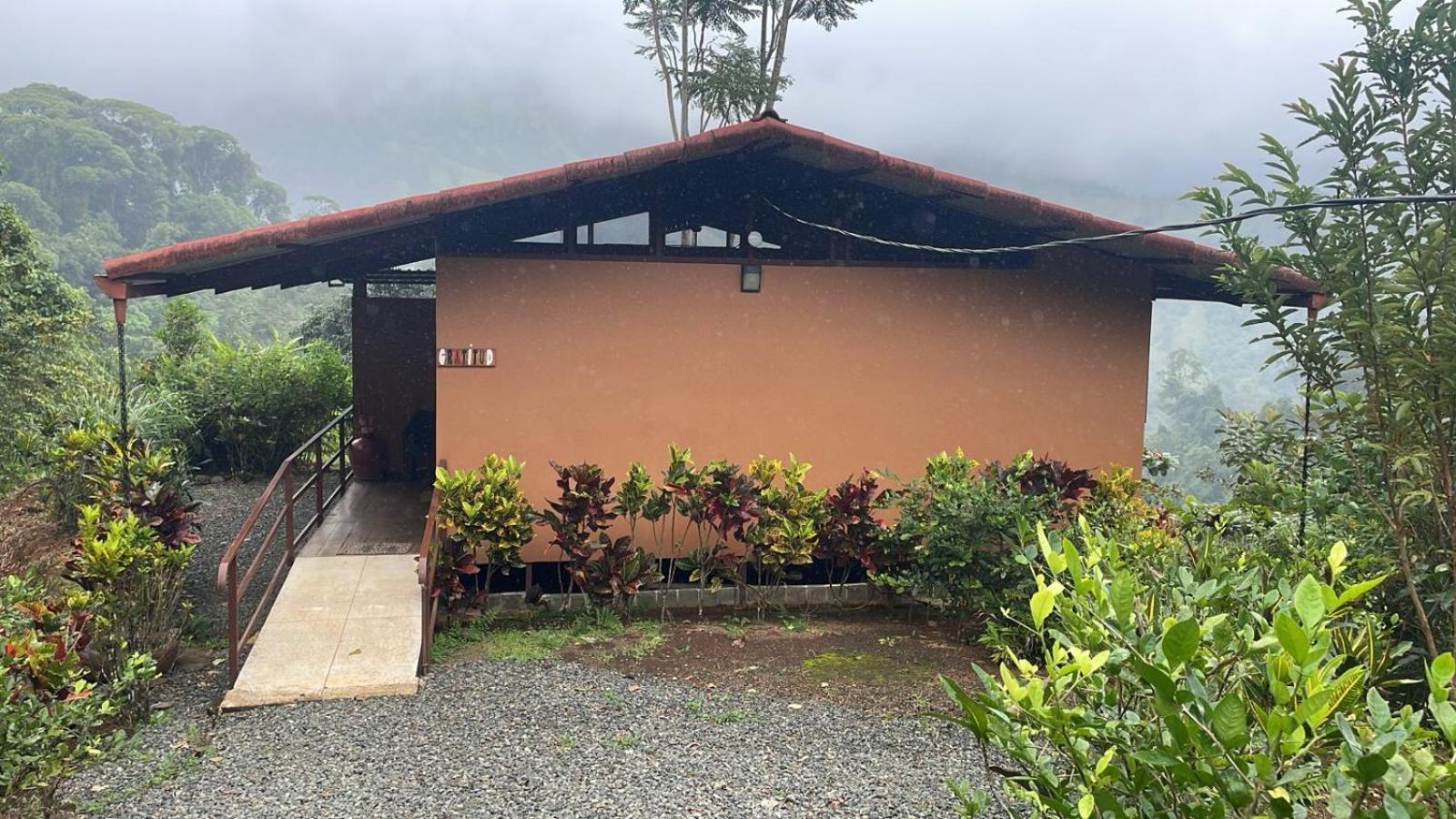 Santa Juana Lodge & Nature Reserve ケポス エクステリア 写真